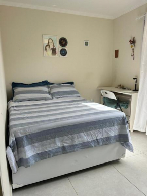 Quarto de casal privativo aconchegante